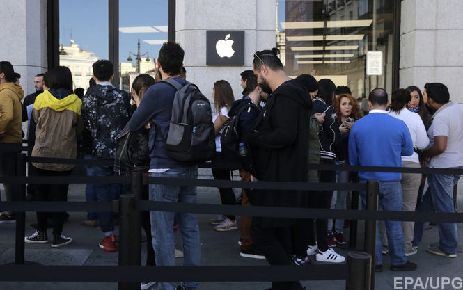 Apple установила рекорд продаж